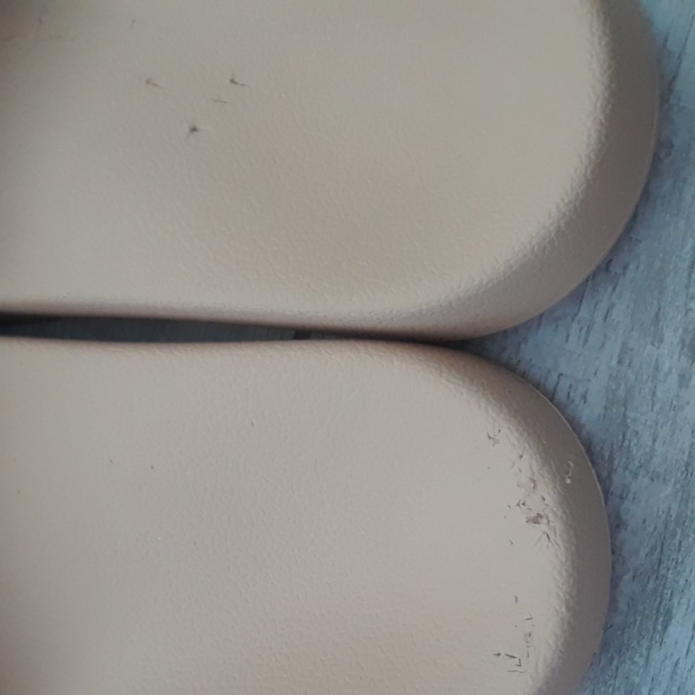 BURBERRY FURLEY LOGO SLIDES..SIZE 38 - Picture 8 of 14